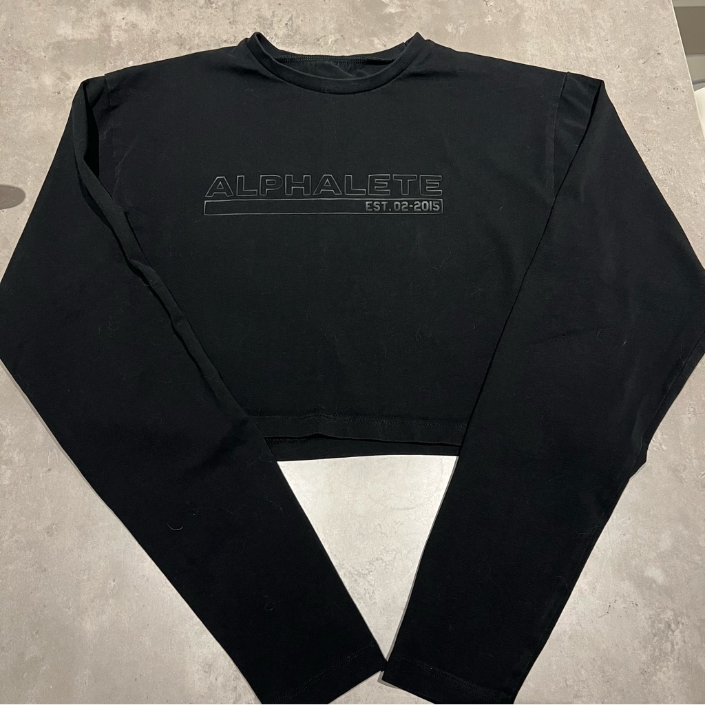 Alphalete Long Sleeve Crop Top